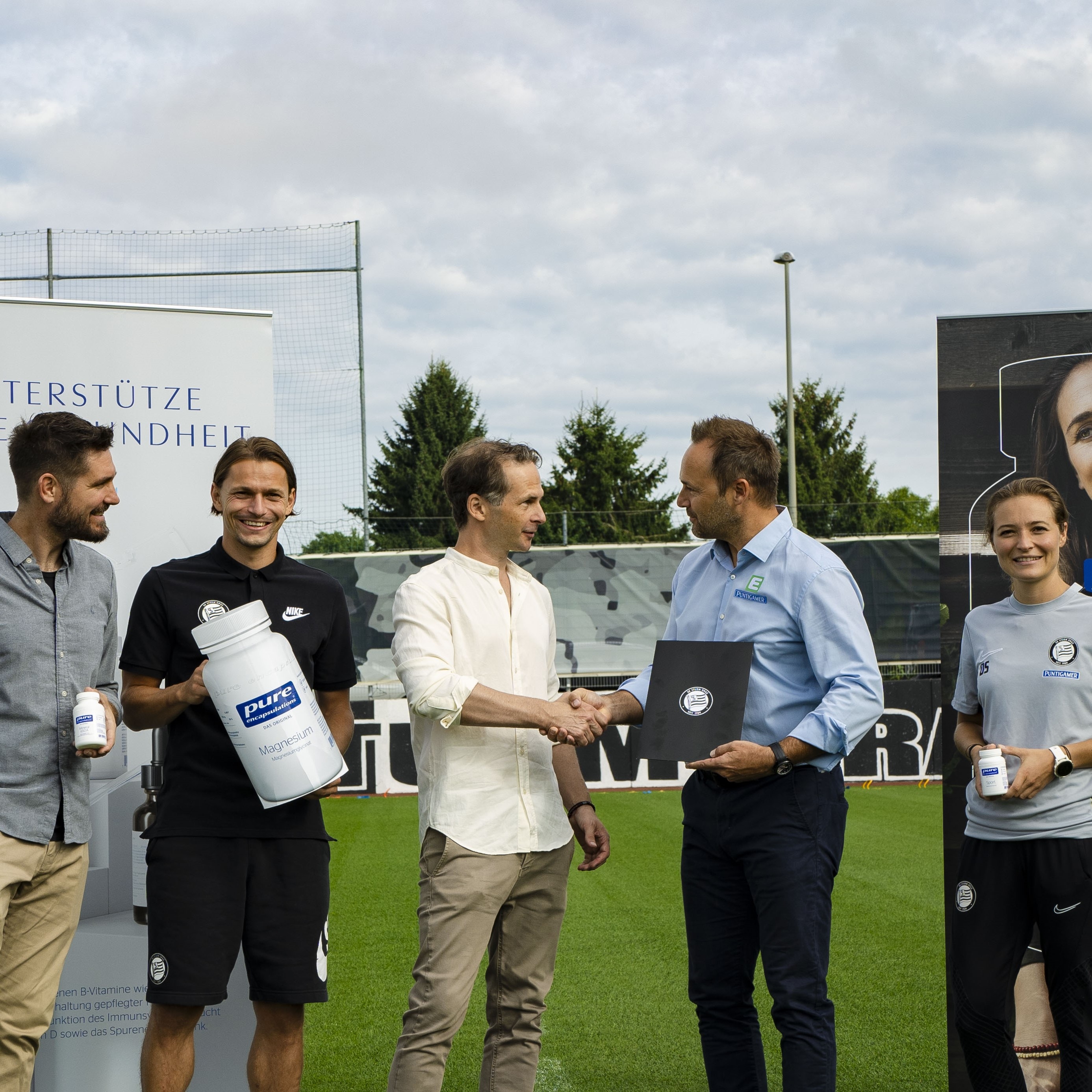 Gruppenfoto mit Sturm Graz